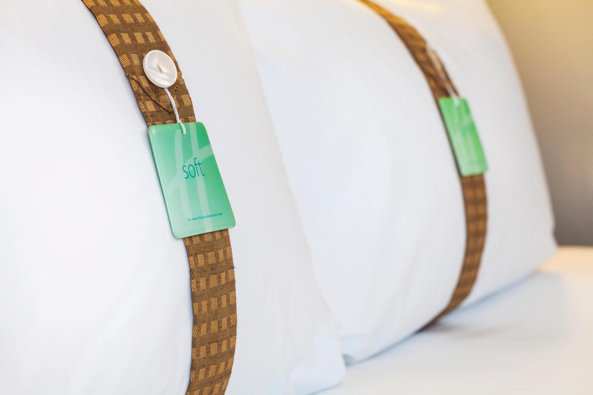 Holiday Inn London Brent Cross, An Ihg Hotel Eksteriør billede