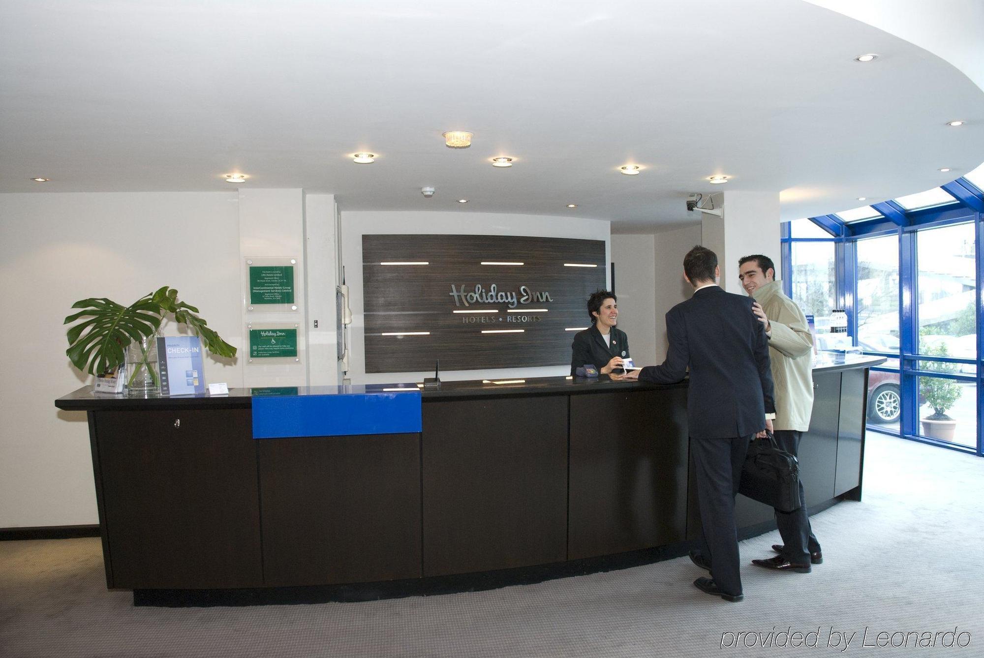 Holiday Inn London Brent Cross, An Ihg Hotel Eksteriør billede