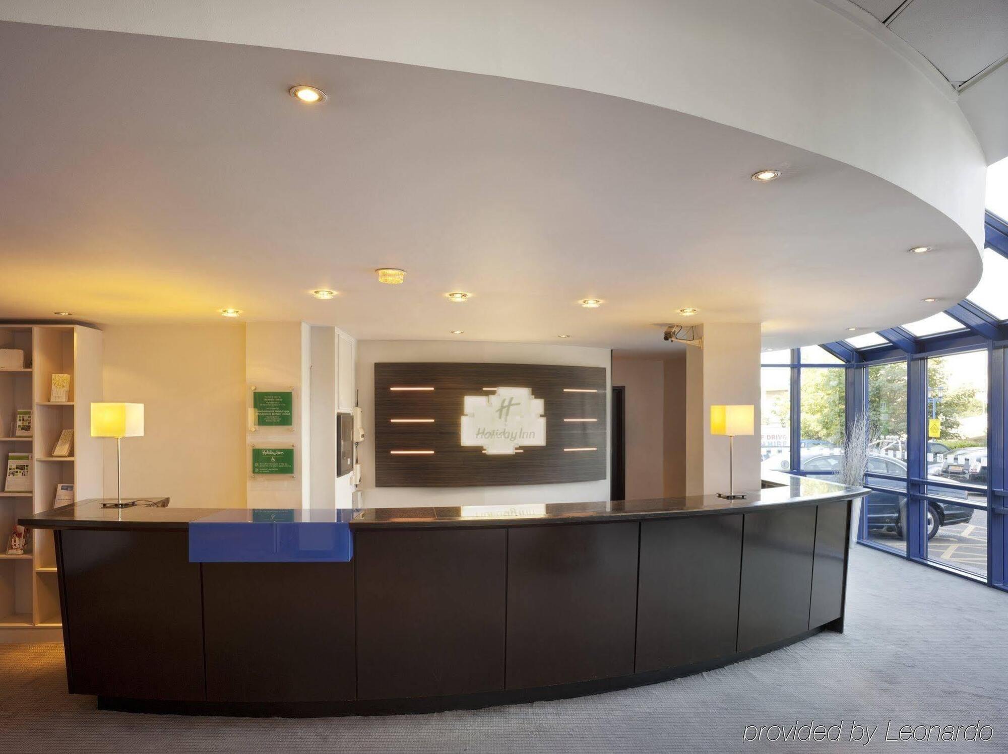 Holiday Inn London Brent Cross, An Ihg Hotel Eksteriør billede